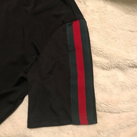 ❌👑✅PRICE FIRM✅ Black Fashion Crop Top and Short Set. NWOT - Picture 3 of 8